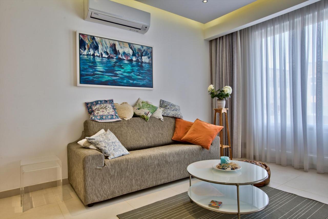 Bright And Central 2 Bedroom Apartment In Слима Екстериор снимка