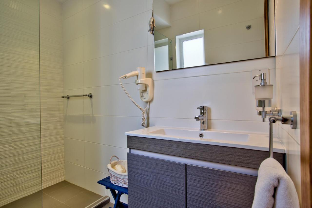 Bright And Central 2 Bedroom Apartment In Слима Екстериор снимка