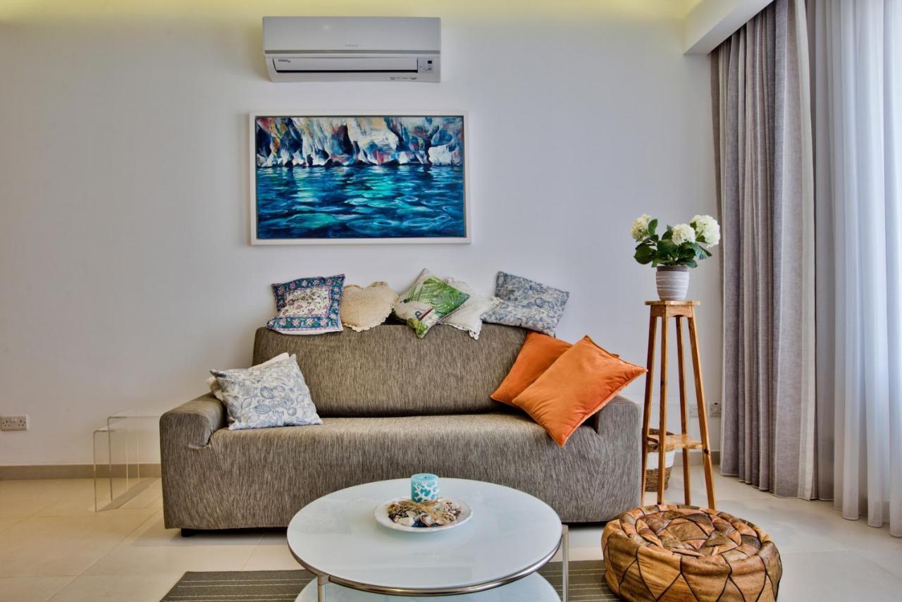 Bright And Central 2 Bedroom Apartment In Слима Екстериор снимка