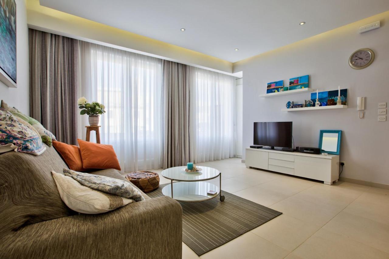Bright And Central 2 Bedroom Apartment In Слима Екстериор снимка